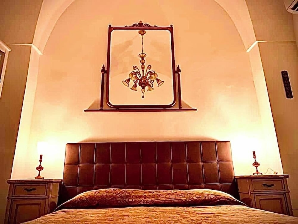 Residenza Santa Lucia B&B