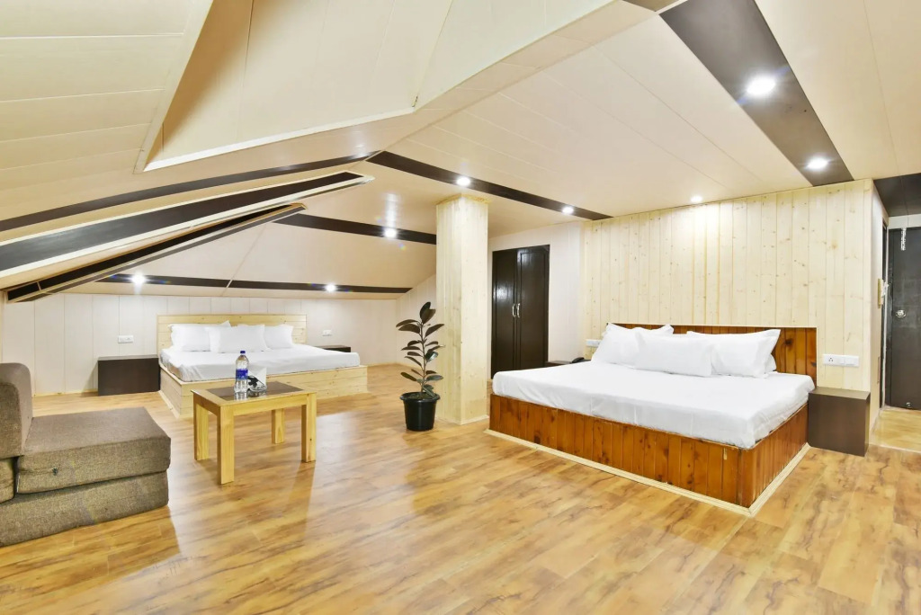 Hotel Devlok