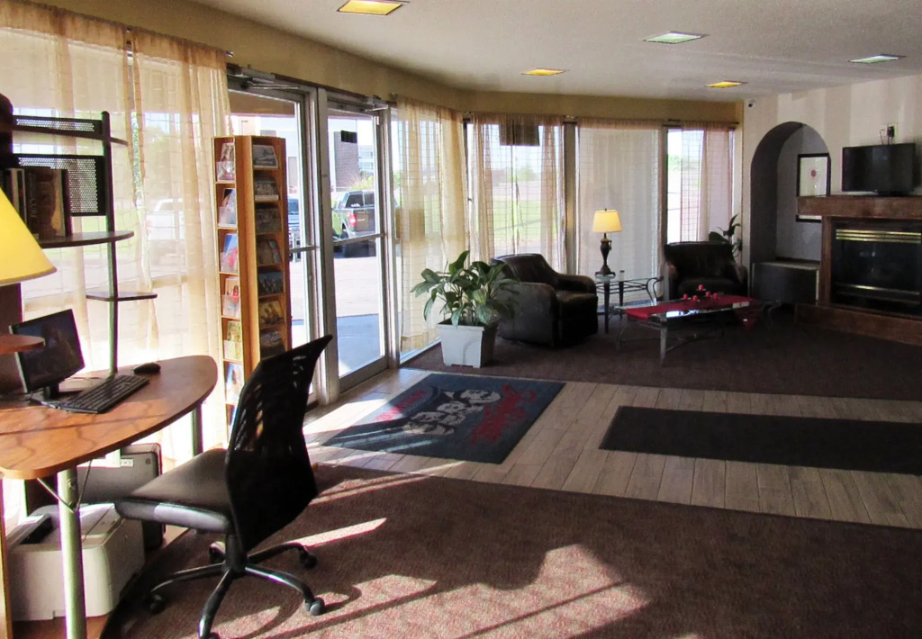 Red Rock Inn