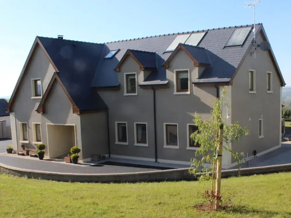 Erne Manor