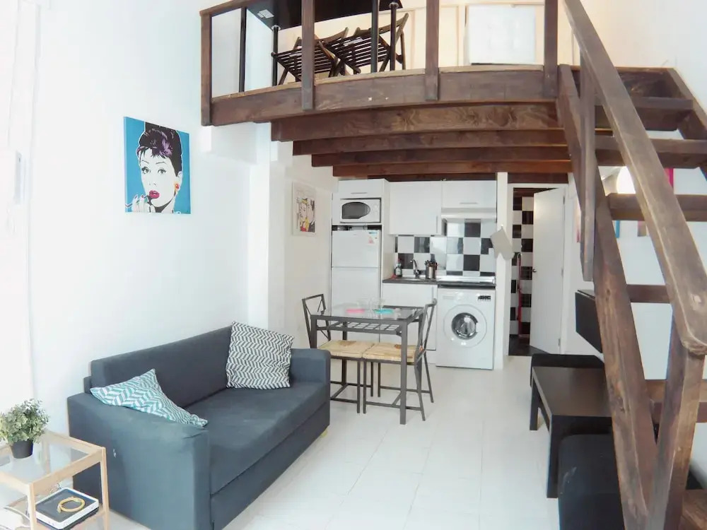 Estudio cercano a Plaza Castilla CBA6