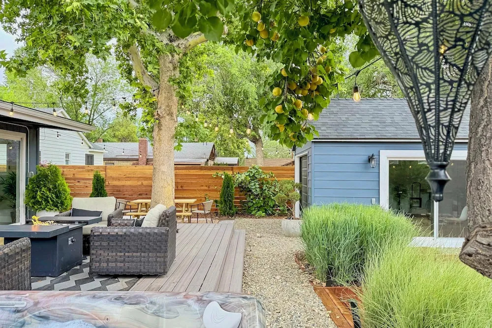 Hot Tub, Fire Pit: Midtown Reno Oasis!