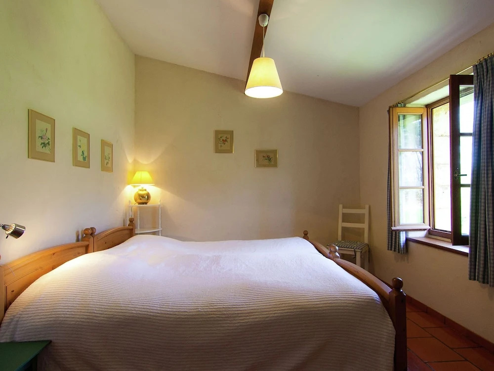 Farmstay Holiday Home in Issac France With Private Pool
