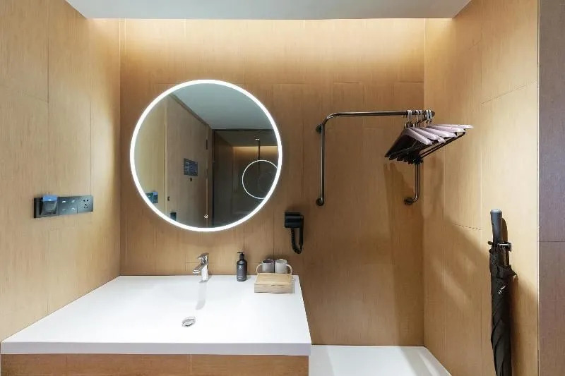 Madison Hotel Beijing Wukesong Jinghui Plaza