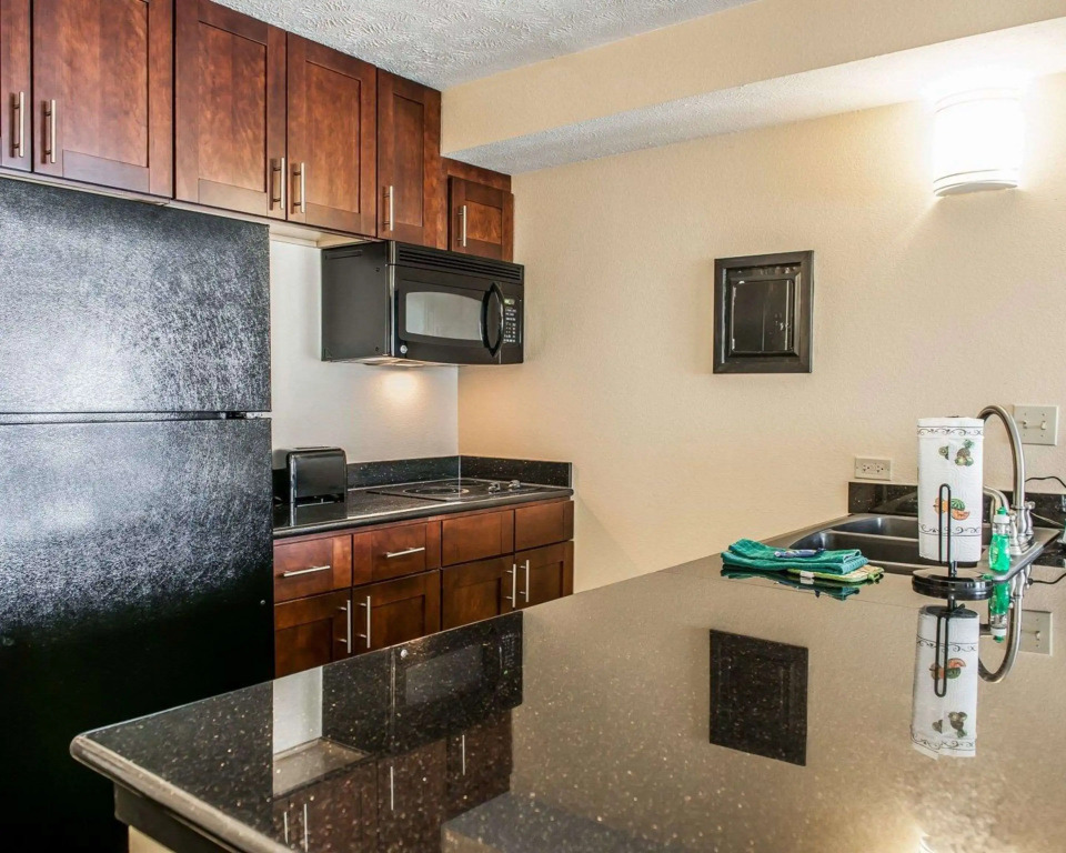 Quality Inn & Suites Mattoon South