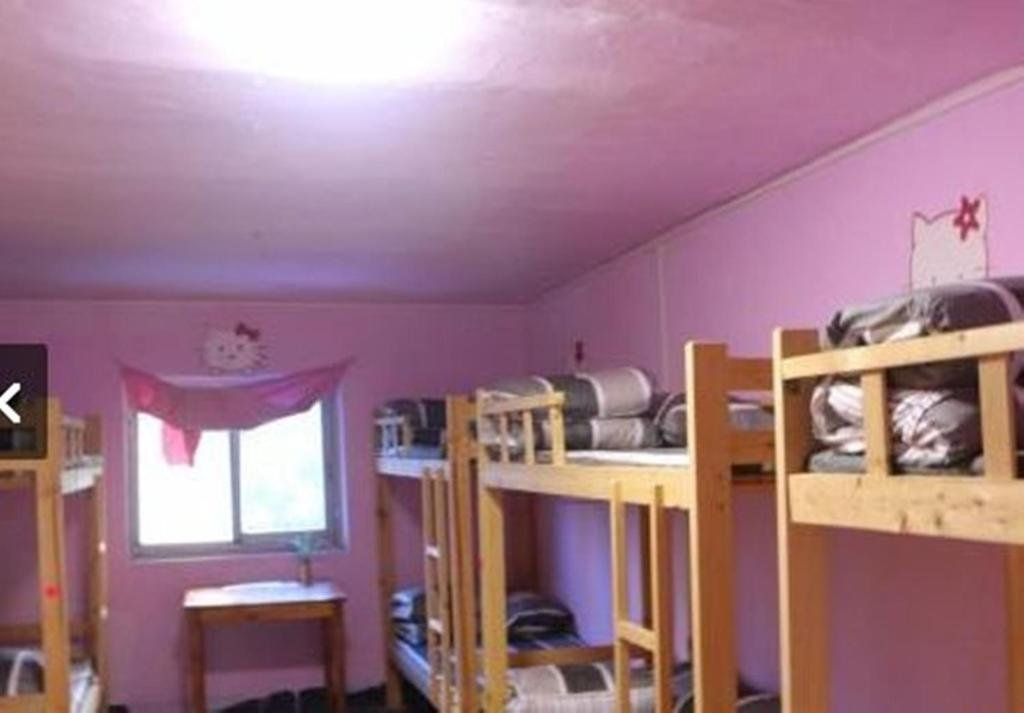 Lover Family Youth Hostel