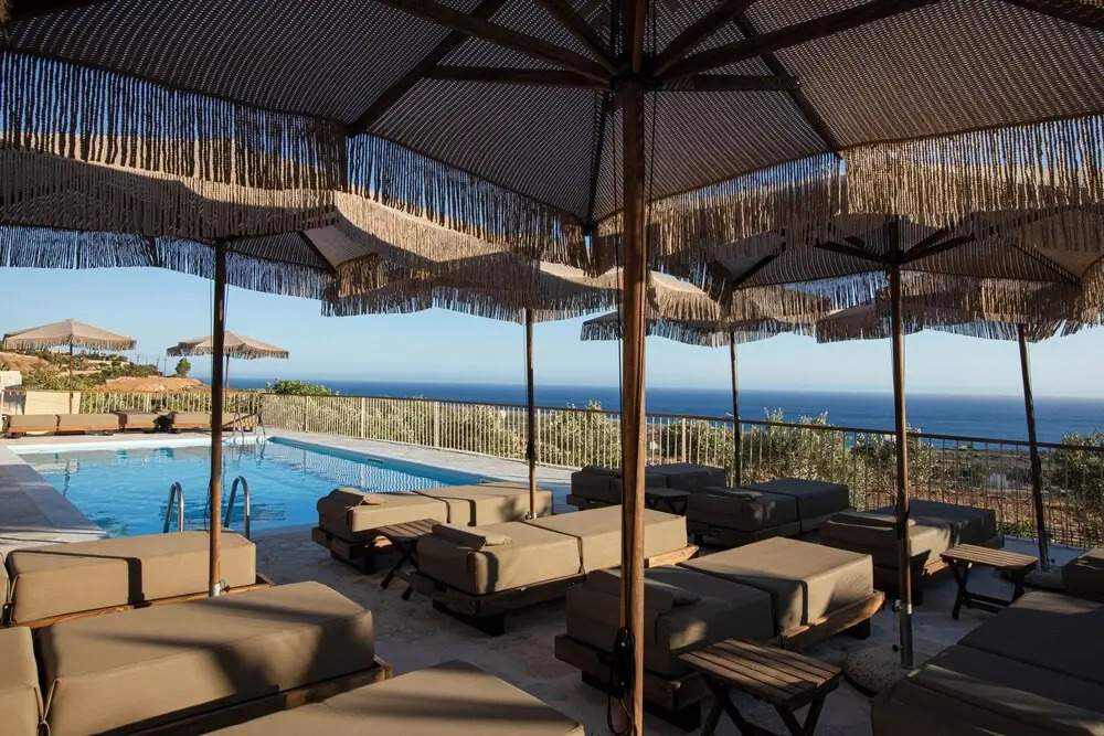 Anemos Suites Mani