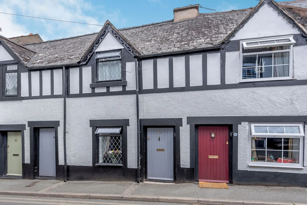 21 Church Street