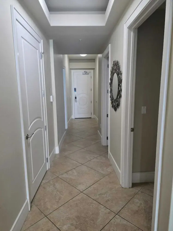 Turquoise Place 1807 D