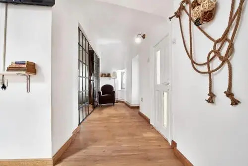 Attic Downtown by CityLife Suites