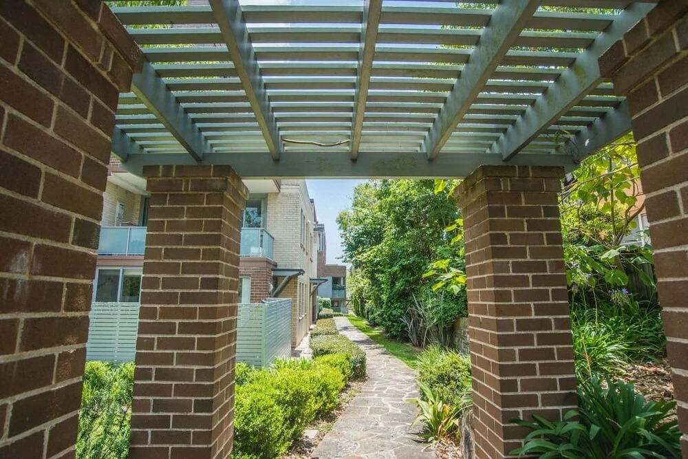 Designed Home Of Ultimate Convenience In Gordon