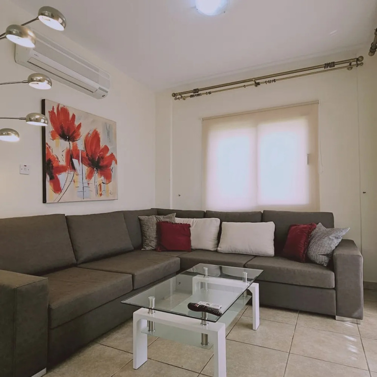 123 AN - Stay Nissi House