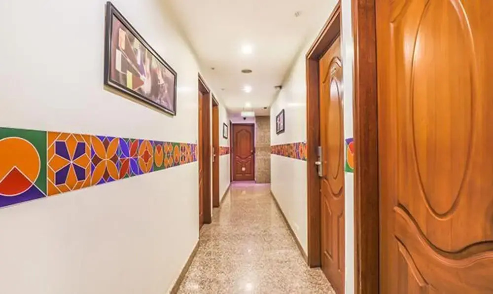 Fabhotel Sri Krishna Suites