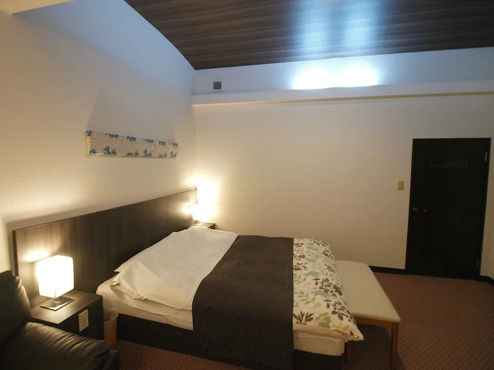 Hotel Le Mont (Adult Only)