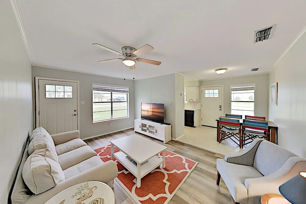 Rockport Beach Club Walk To The Beach! 4 Bedroom Duplex