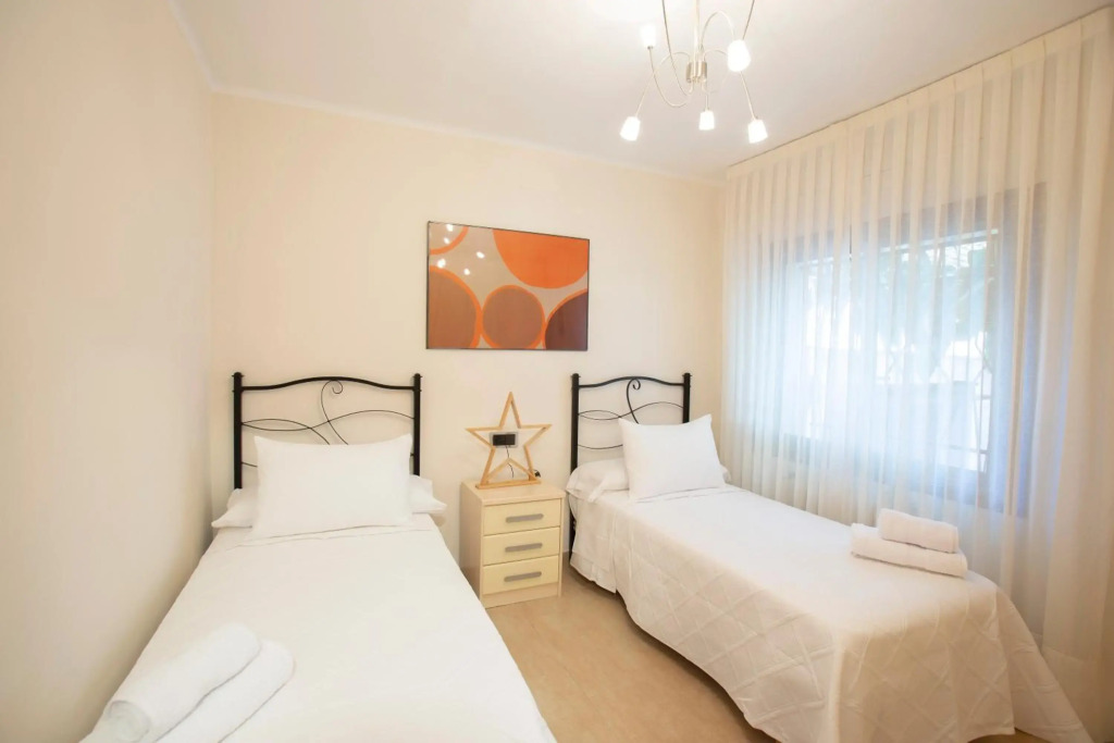 Apartamento planta baja 800 Mt playa Torredembarra