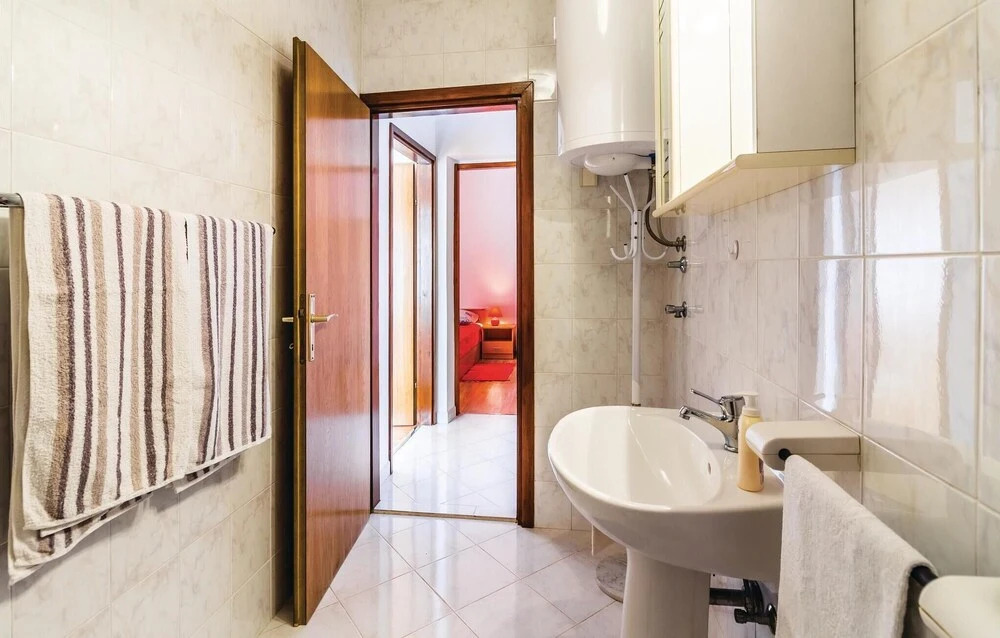 Stunning Home in Fazana With Wifi and 2 Bedrooms