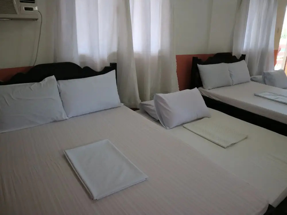 Jamjens Lodge
