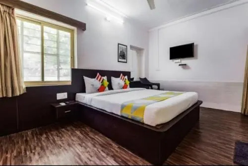 Dave's Guest House