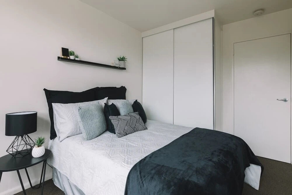Cosy Melbourne Apartment Close To CBD