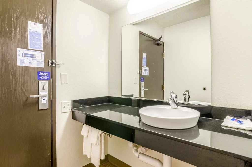Motel 6-York, NE