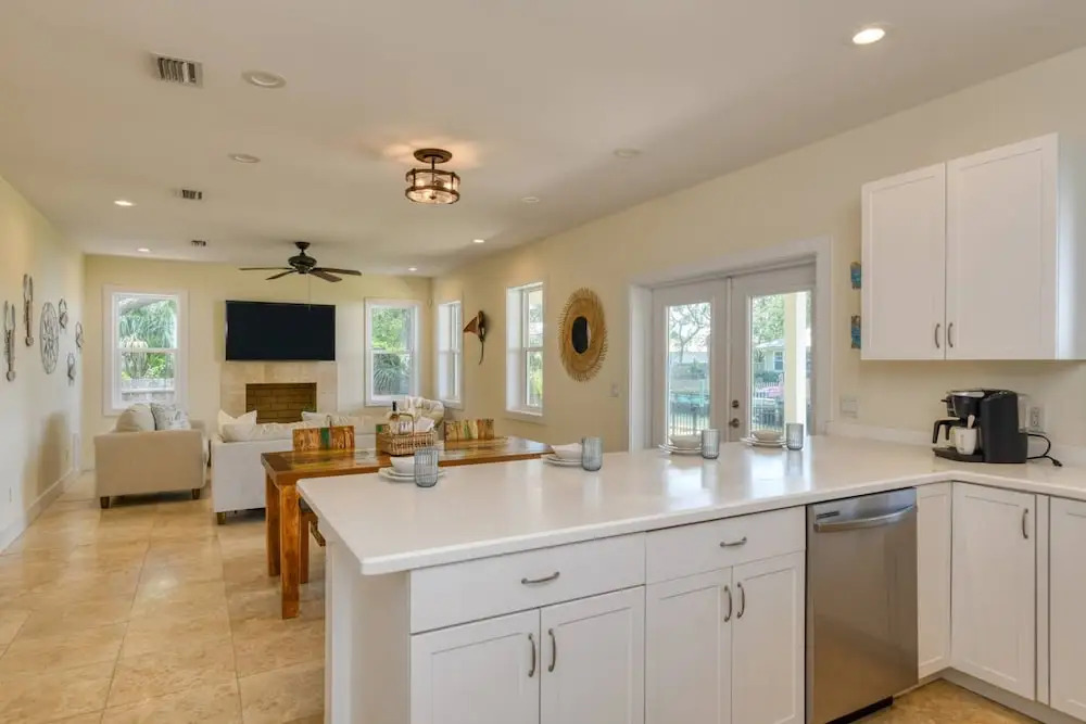 Castaway Cottage