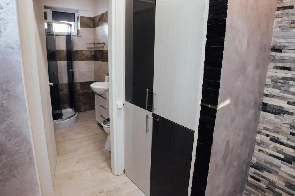 Regim Hotelier Astoria 2