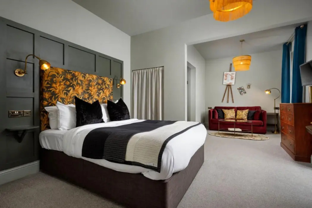 The Bath Hotel