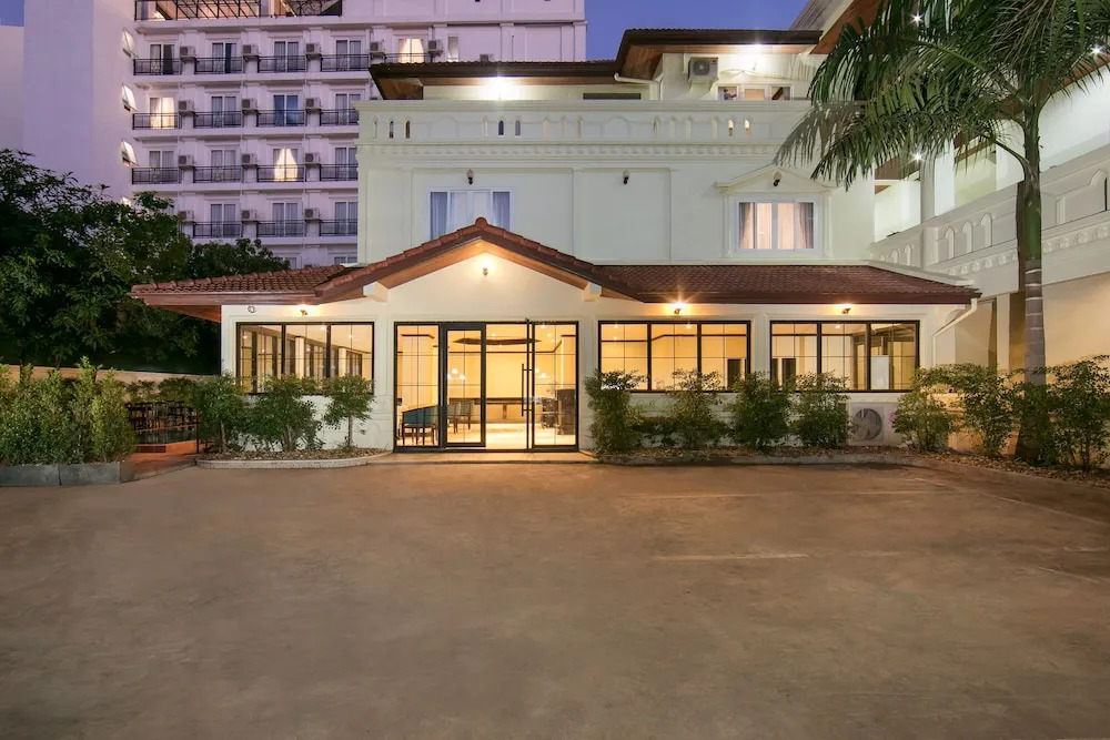 Vientiane Boutique Hotel