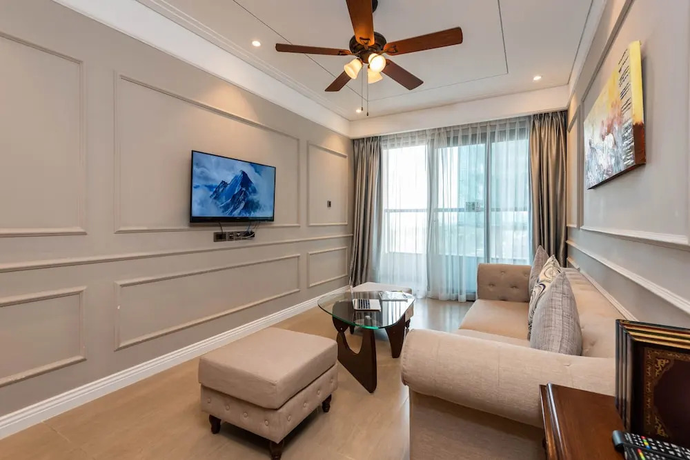 Neo Classic Condo