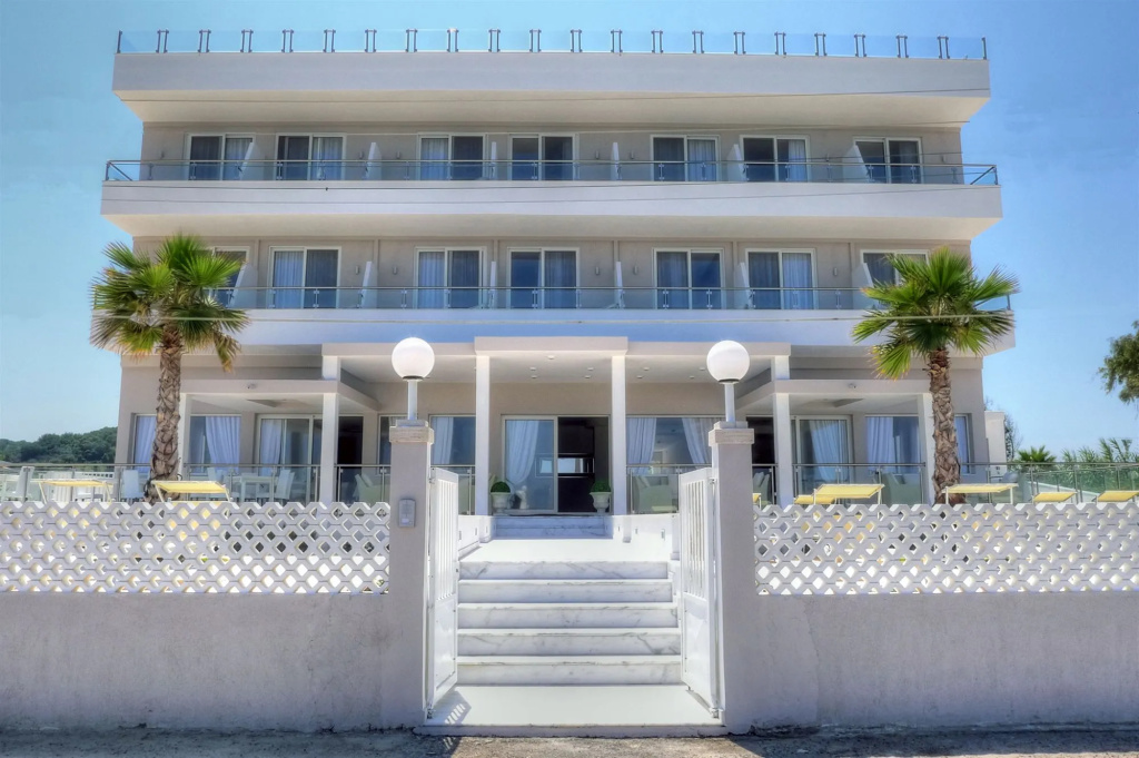 Sidari Beach Hotel