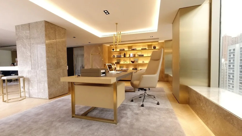 Owl Square Residence