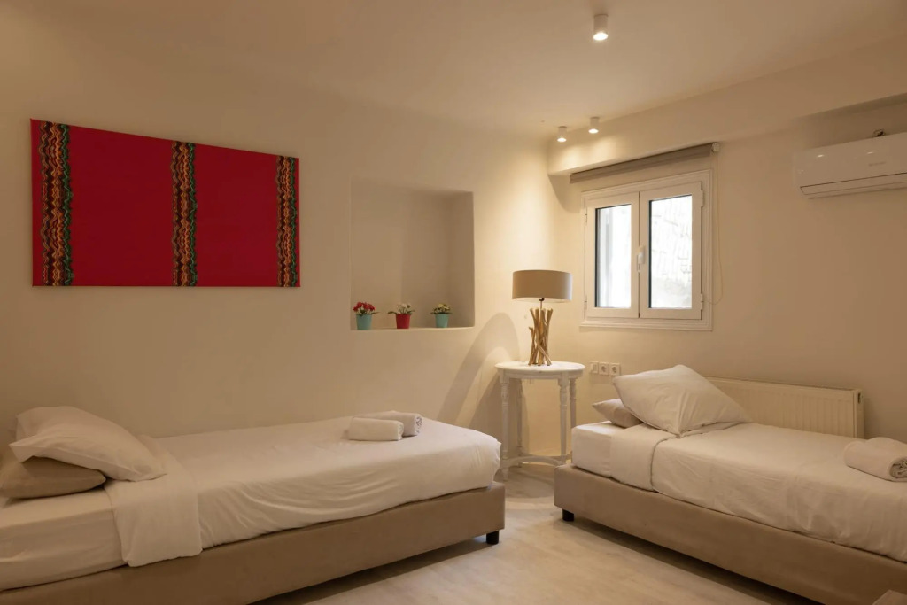 Luxury House with with Jetted Tub & Sea View 3AB