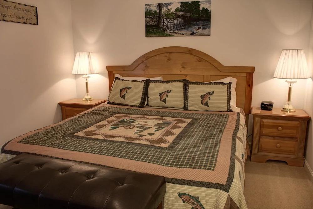 Whispering Pines 452