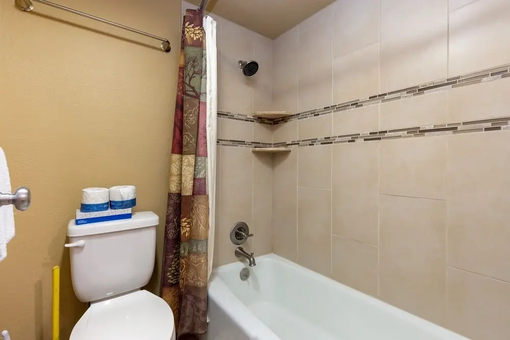 1610 Quicksilver 2 Bedroom Condo by RedAwning
