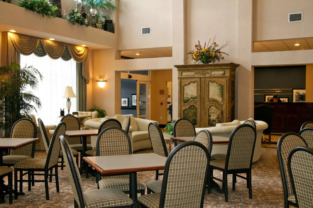 Hampton Inn and Suites Lufkin
