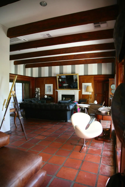 Le Must Residence