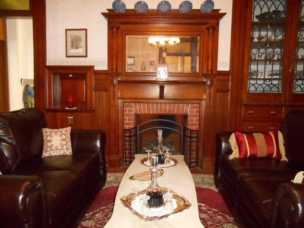 Inn at the Agora