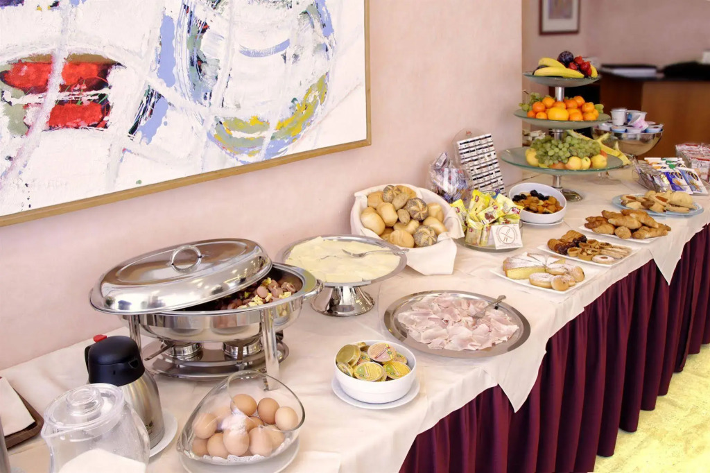 Hotel Executive Meeting & Events