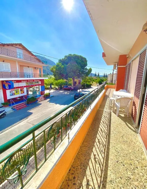 Dimitris apartment