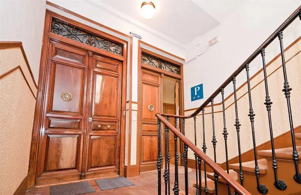 Hostal Las Cortes