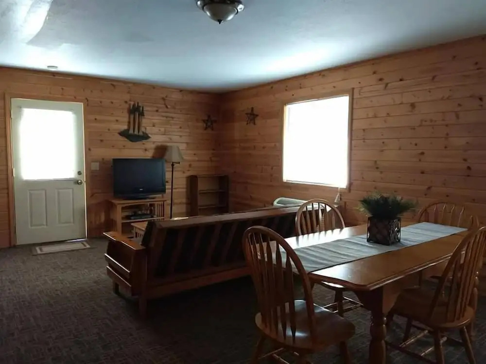 Elk Creek Resort