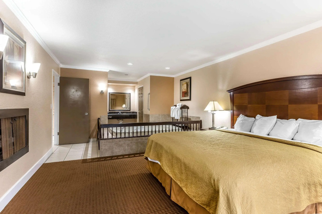 Quality Inn near Hearst Castle