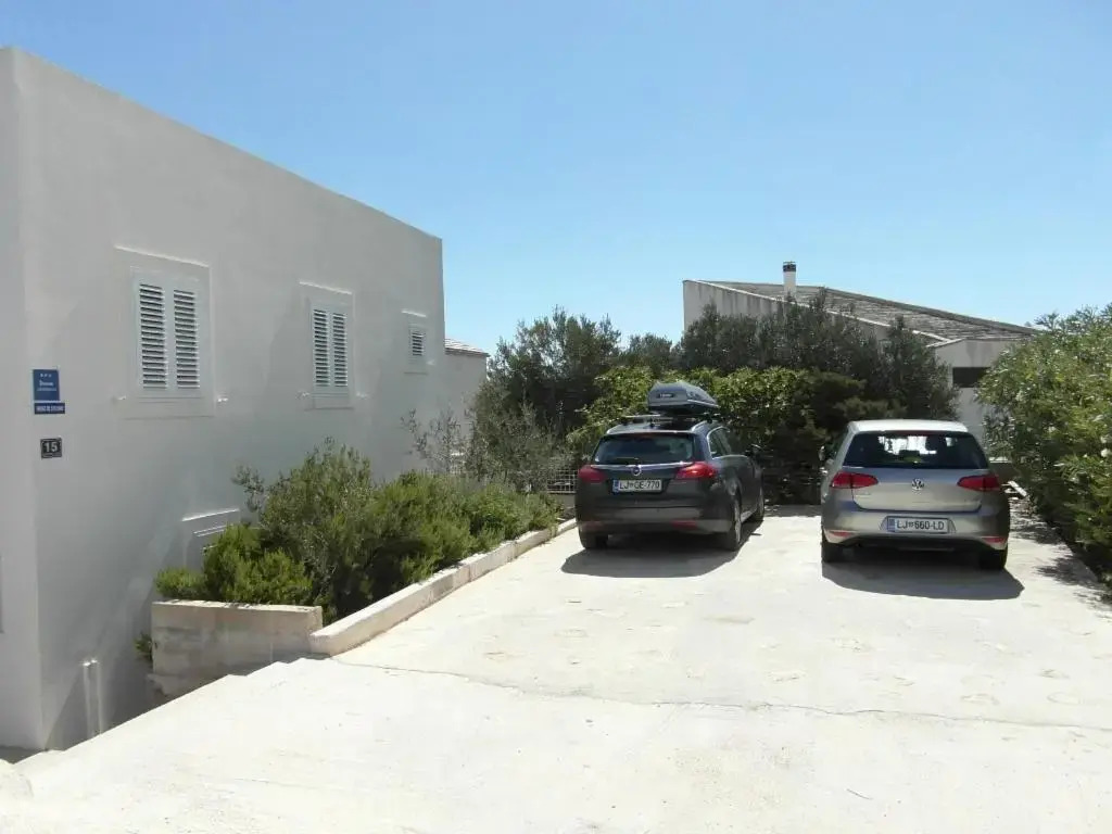Vis Mirja Apartment 1