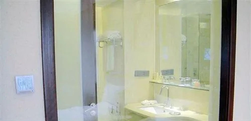 Jiu Jiang Shan Shui International Hotel
