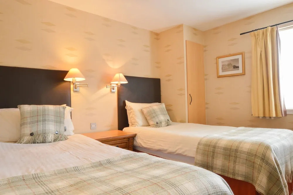 Oyster Inn Connel