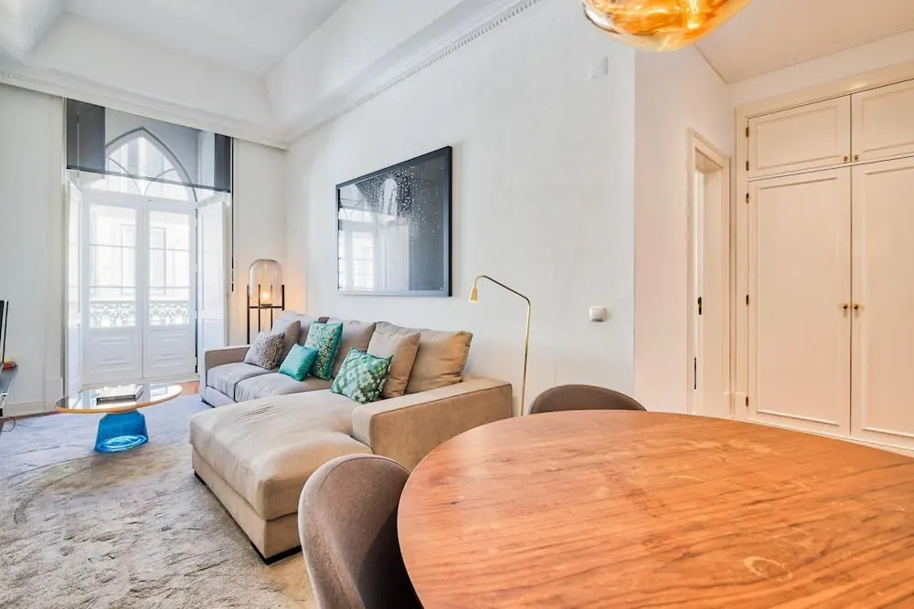 Chiado´s Poetry Design Apart