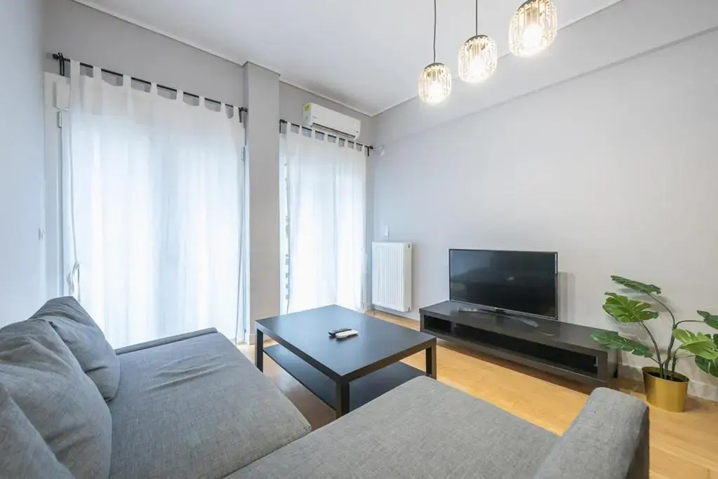 Great Living Urban Apartment with 2 Huge Balcony