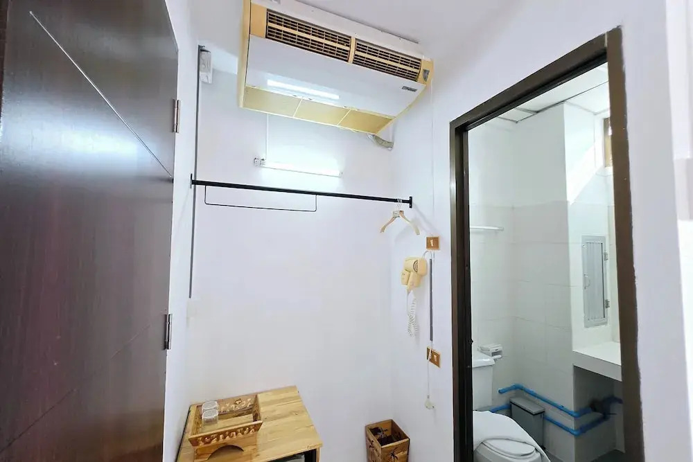 MT Friend Hostel Phuket Town