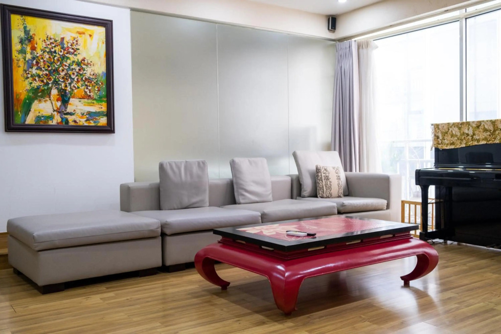 The Rixx Lancaster Apartment